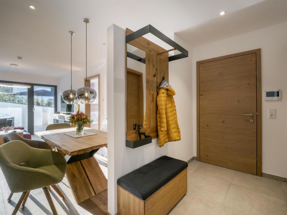 Bachgefluester Apartment